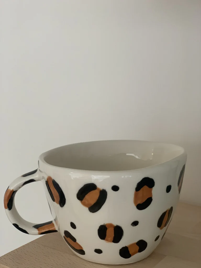 tasse céramique motif léopard