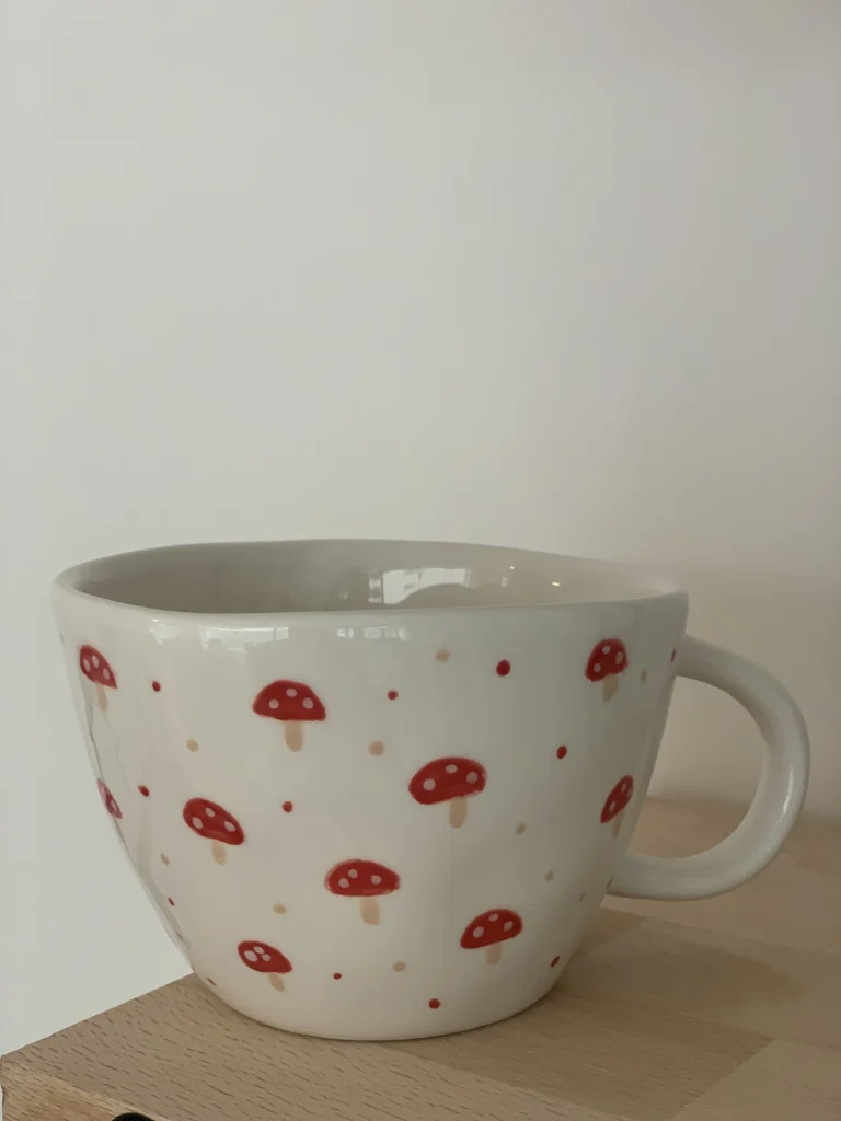 tasse céramique motif champignon