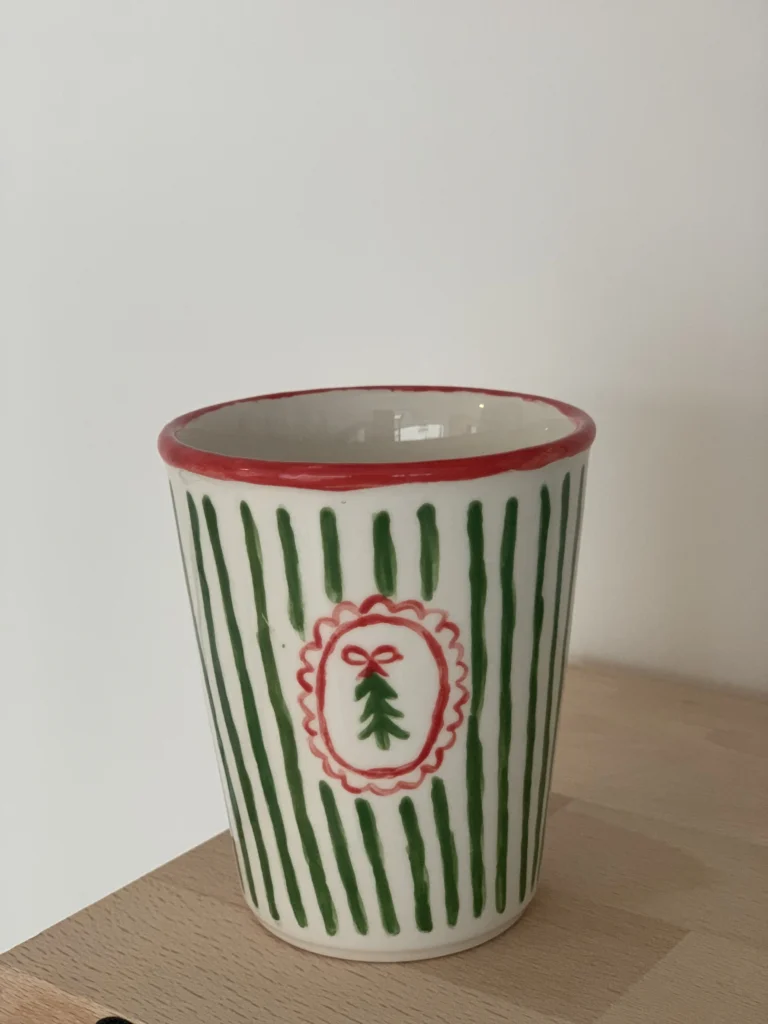 tasse céramique sans anse motif de noel