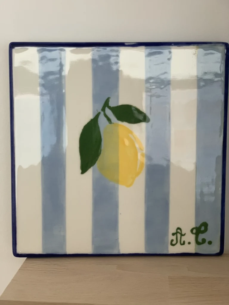 dessous de plat en céramique à rayure